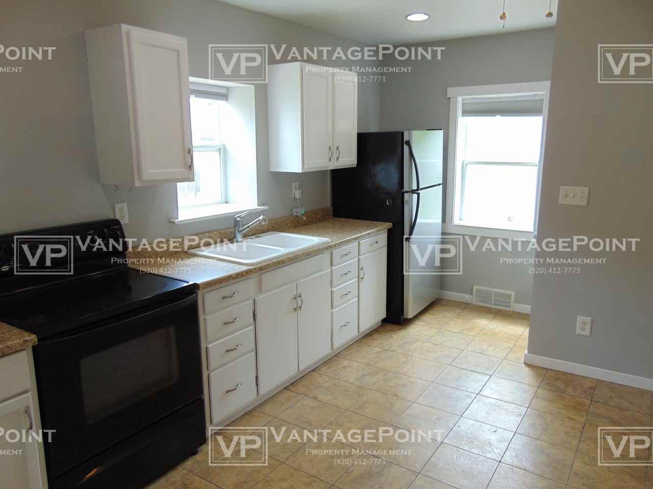 1925 31st St Lowr - Photo 2 of 7