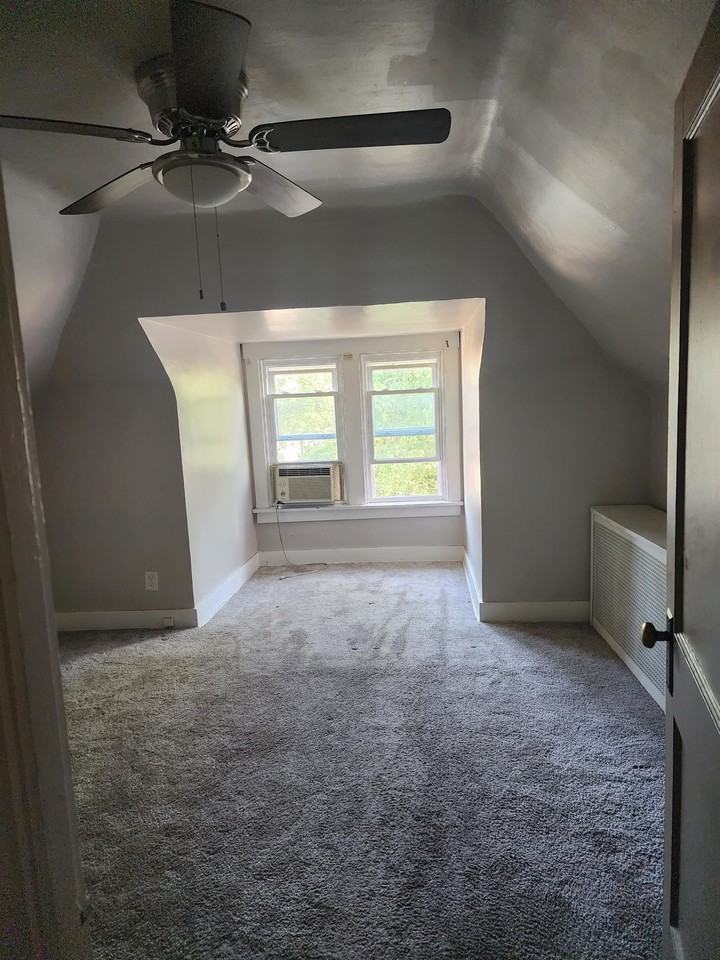 407 Franklin St #3 - Photo 2 of 7