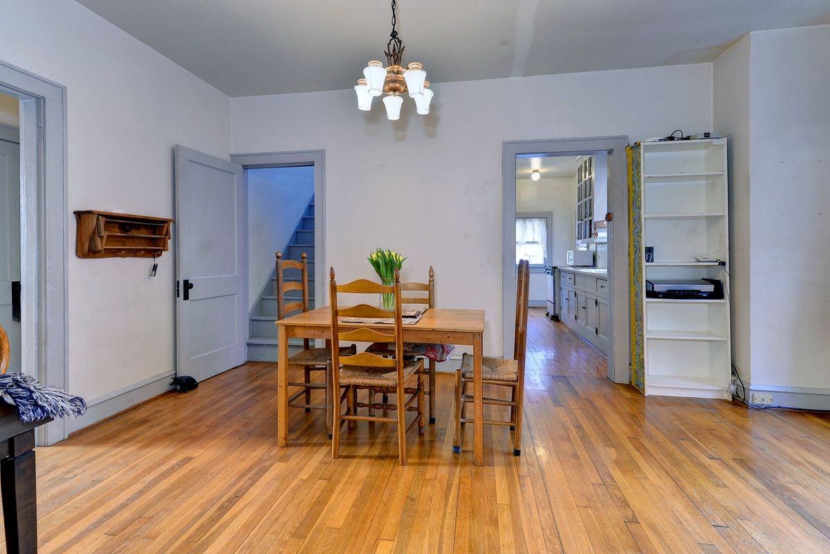 207 Nelson Ave - Photo 2 of 22