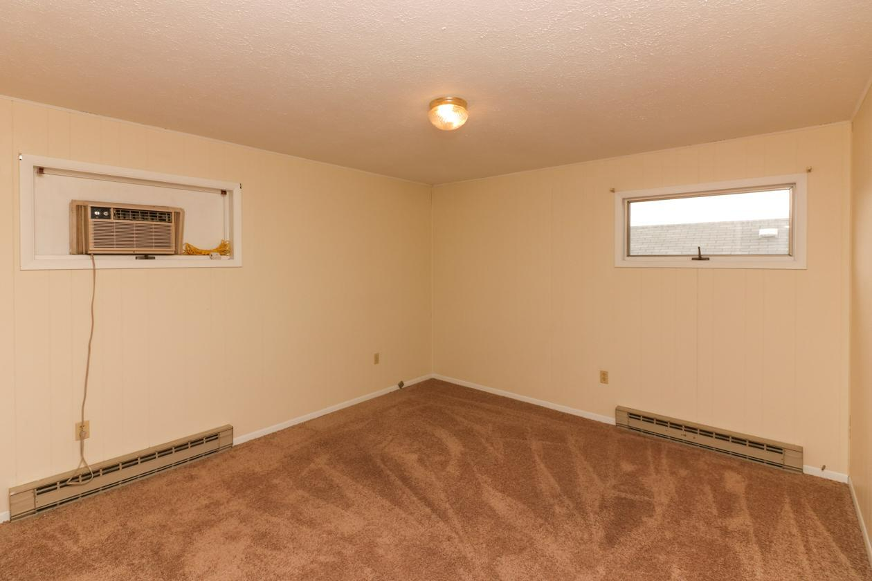 128 Spring St #1 - Photo 3 of 4