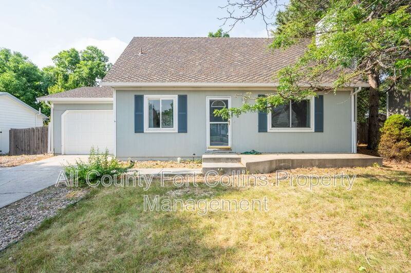 425 Starling St - Photo 2 of 19