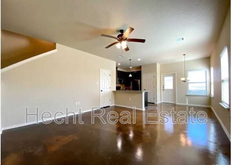 3417 Haylee Grace Pl - Photo 3 of 20