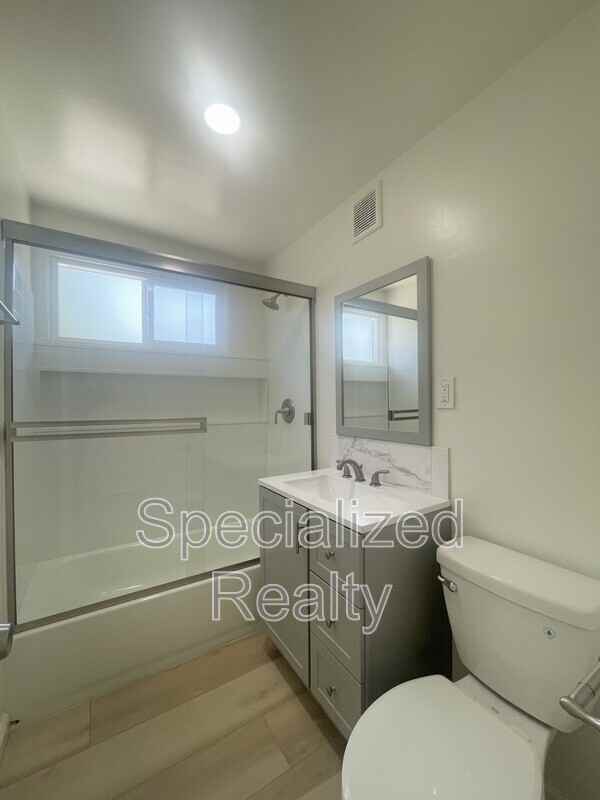 3216 Division St #1-4 - Photo 7 of 9