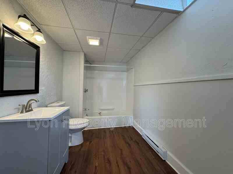 19 Chester St #1F - Photo 4 of 7