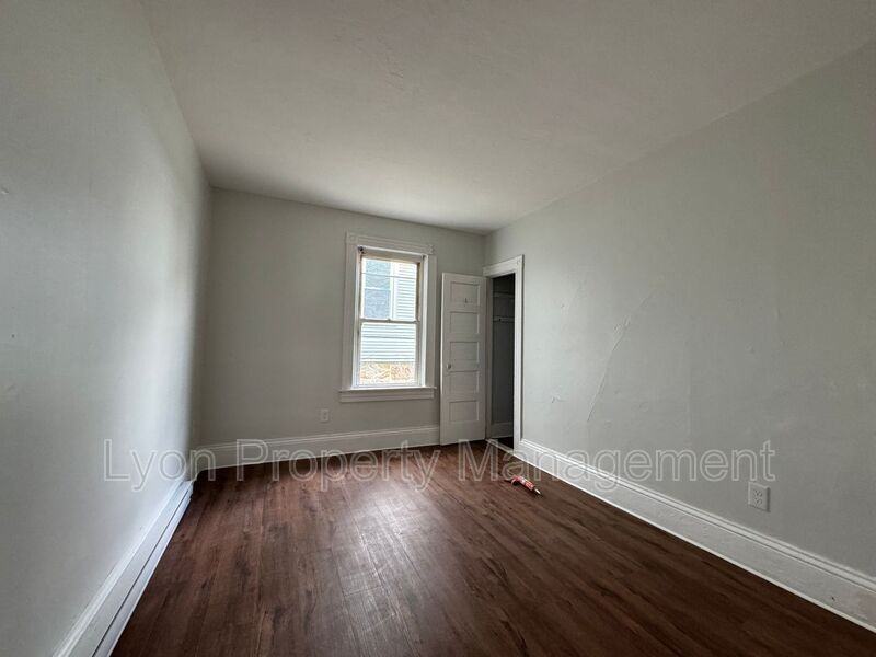 19 Chester St #1F - Photo 5 of 7