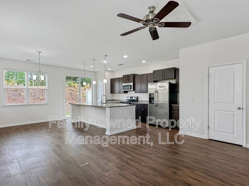 133 Wild Holly Dr - Photo 6 of 27