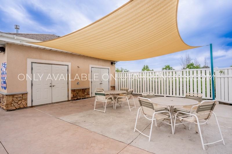 1068 Canyon Meadow Dr #2 - Photo 5 of 23