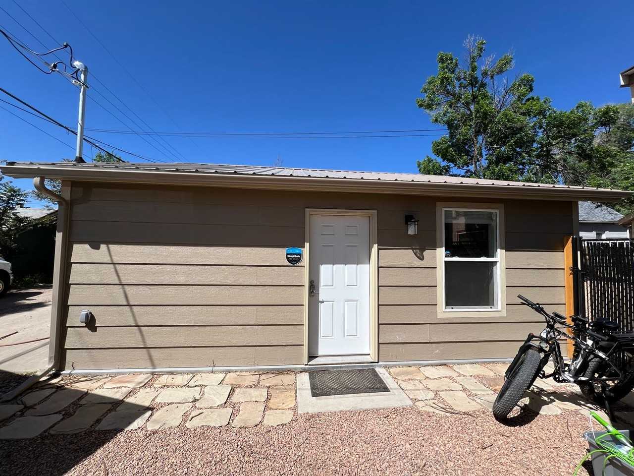 1126 Rudd Ave #B - Photo 2 of 17