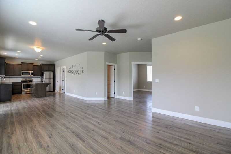 4380 S Anderson Pl - Photo 3 of 12