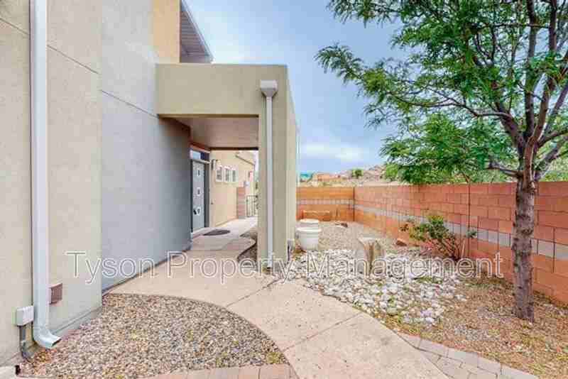 1667 Domino Dr Se - Photo 5 of 30