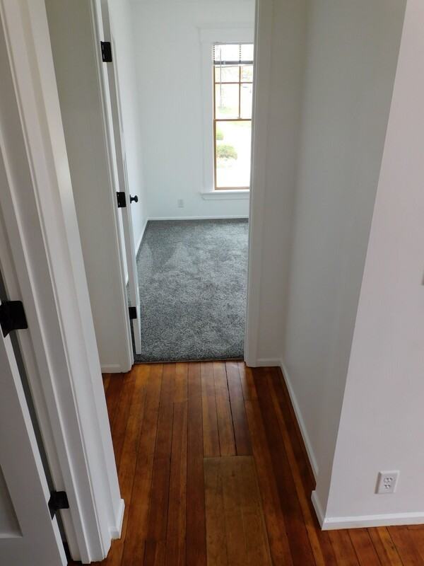 846 Indiana St - Photo 7 of 8