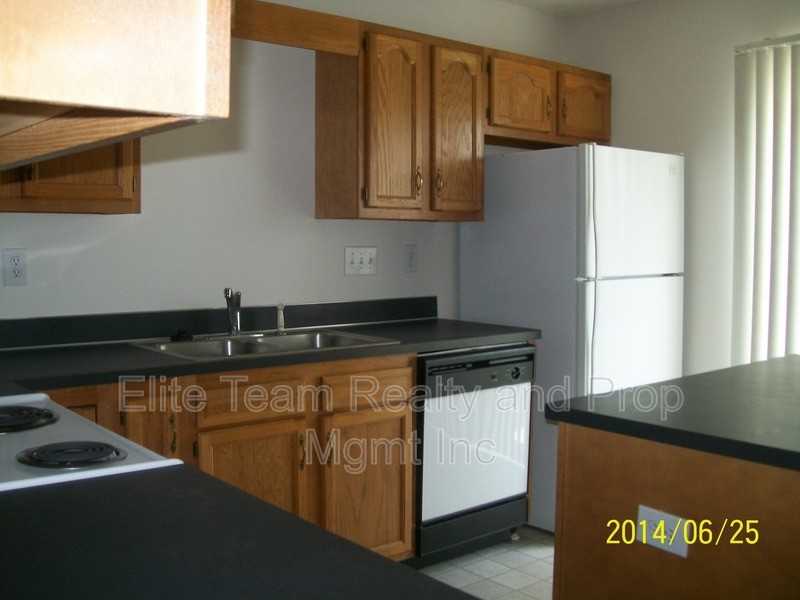 9134 Charminster Ct - Photo 3 of 12