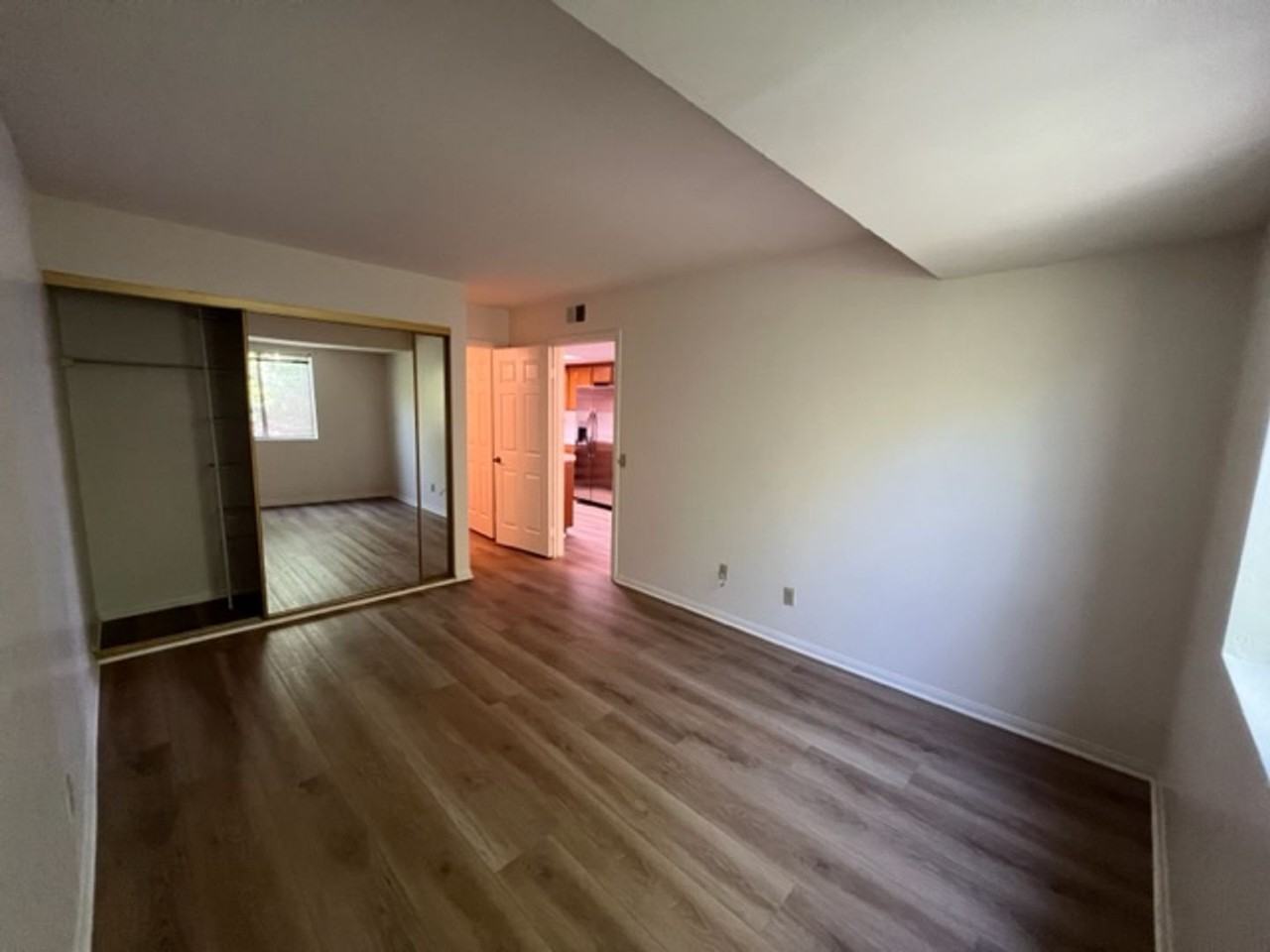 2825 3rd Ave #402 - Photo 7 of 9