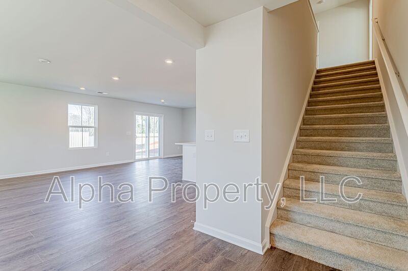201 Blair Meadow Way - Photo 3 of 24