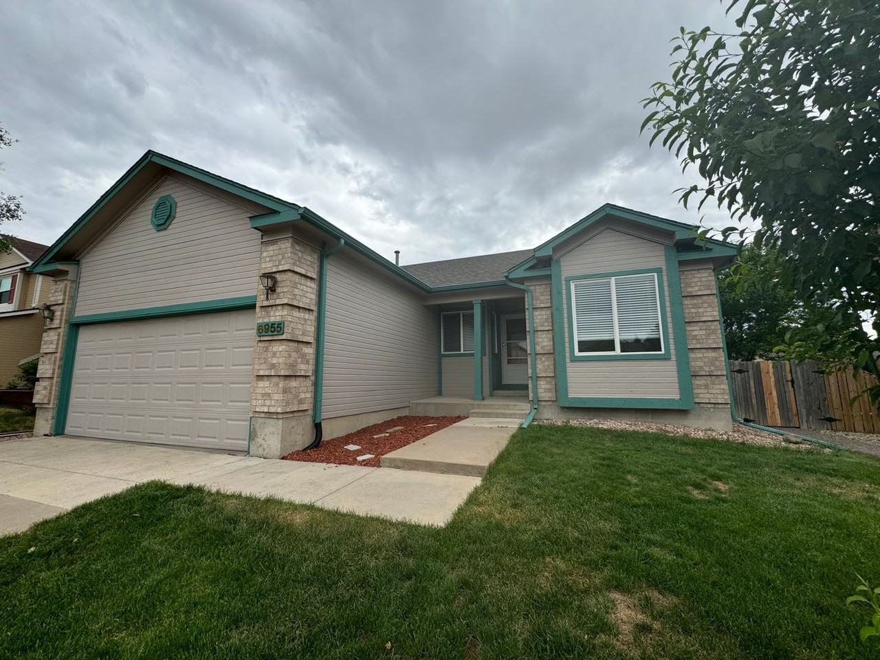 6955 Bonnie Brae Ln - Photo 4 of 20
