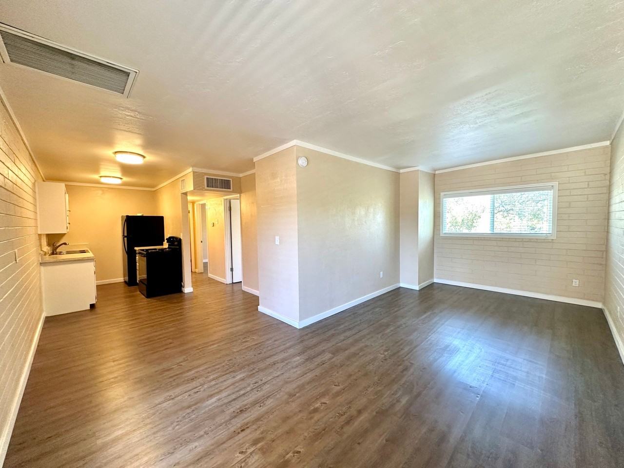 Bel Air Apartments - Photo 2 of 16