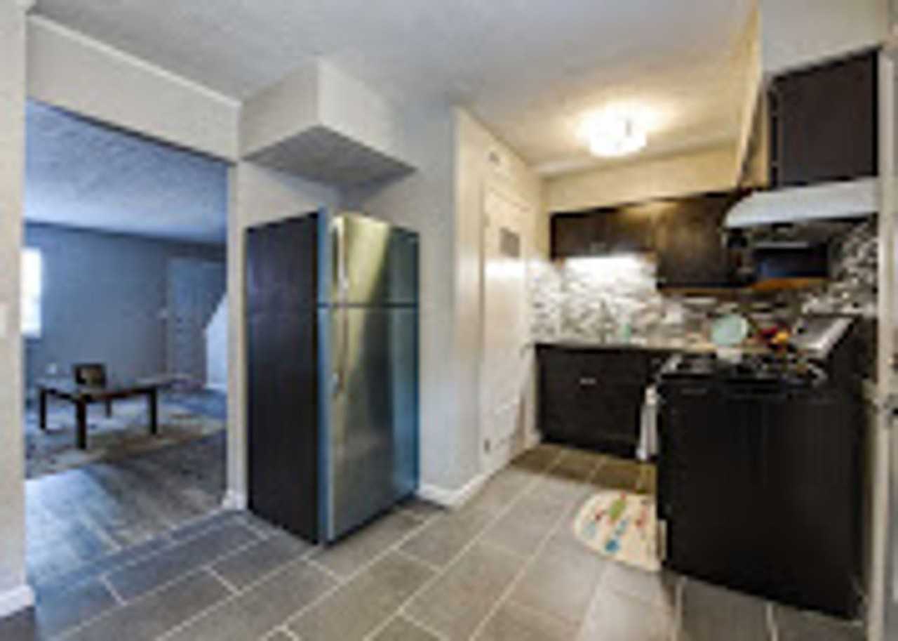 Timber Trail Apartments - Photo 3 of 12