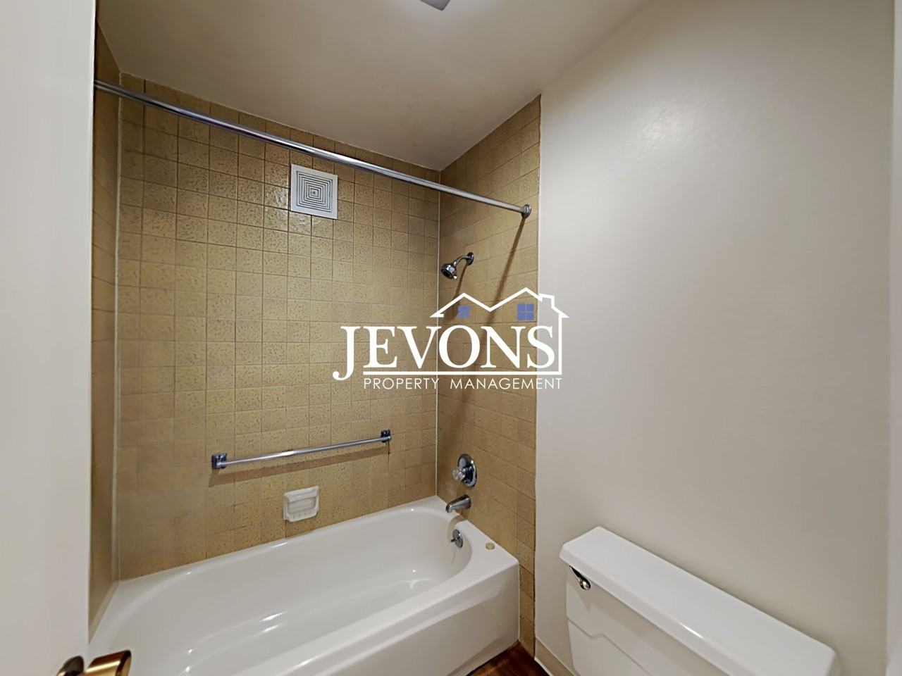 807 W Chestnut Ave Yakima, WA 98902 - Photo 7 of 22