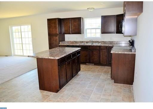 35 Riptide Ct - Photo 3 of 9