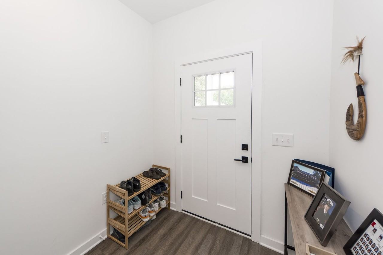 4109 Burnt Creek Ct - Photo 3 of 46