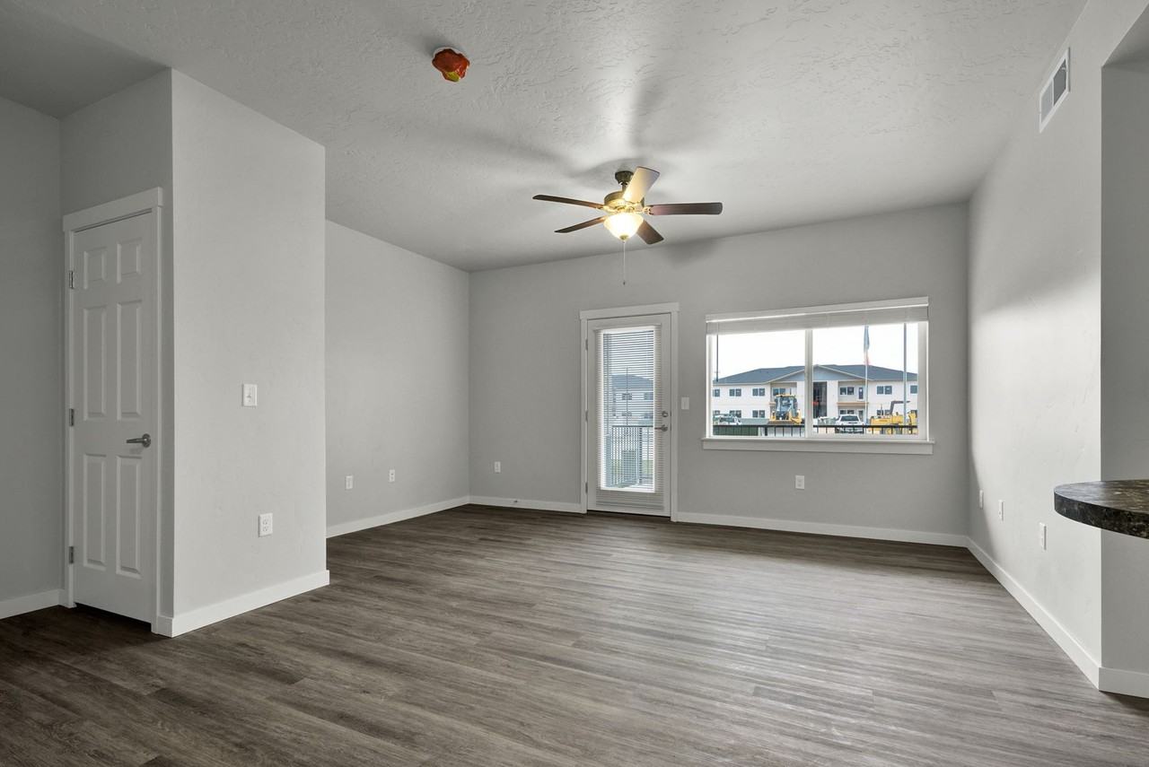 308 ISAIAH - Photo 3 of 13