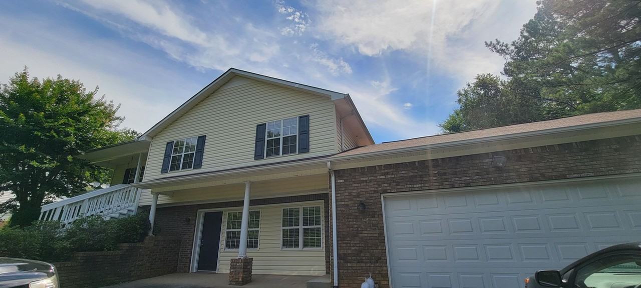 968 Littlejohn Rd - Photo 2 of 28