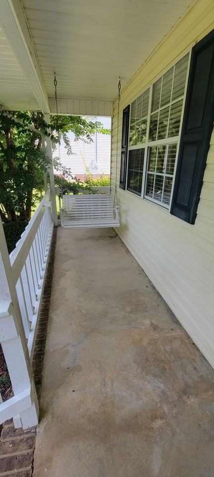 968 Littlejohn Rd - Photo 3 of 28
