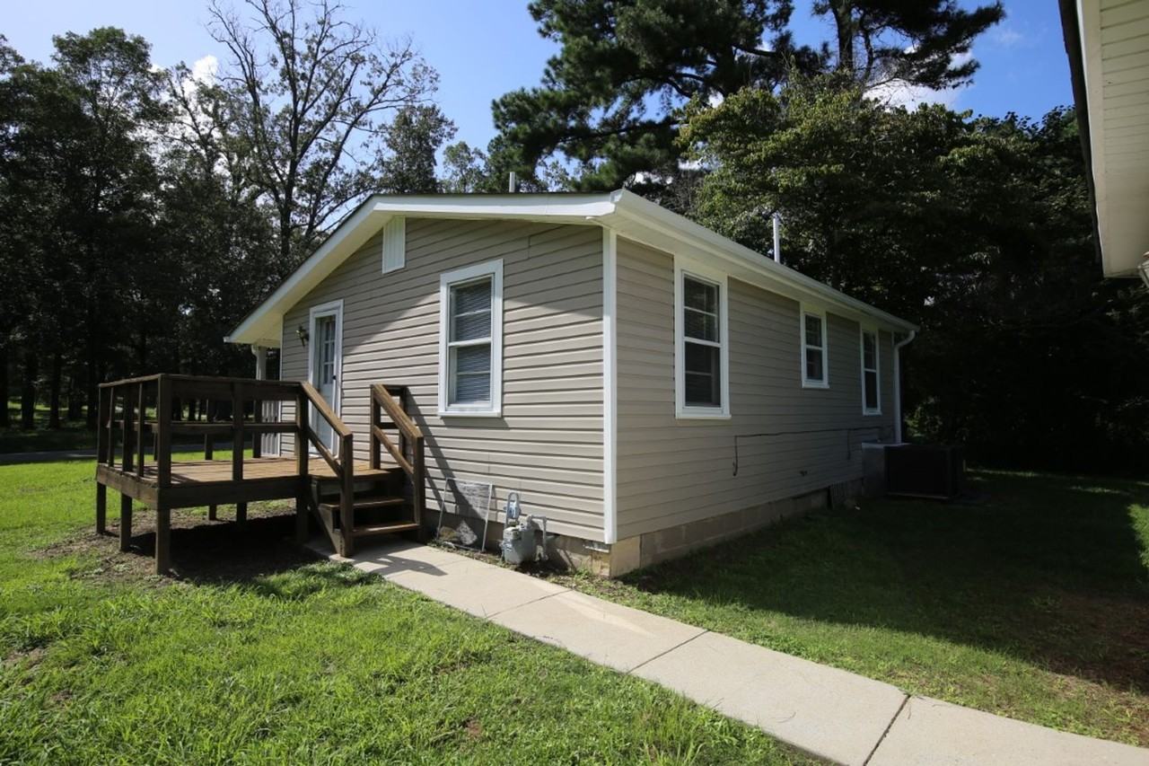 1232 Patton Rd - Photo 4 of 24
