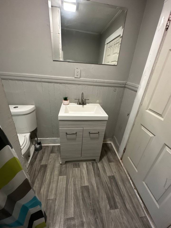 413 Tracy St #B - Photo 6 of 8