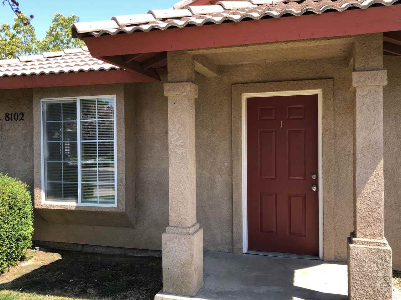 6VEN8102 - Photo 3 of 14