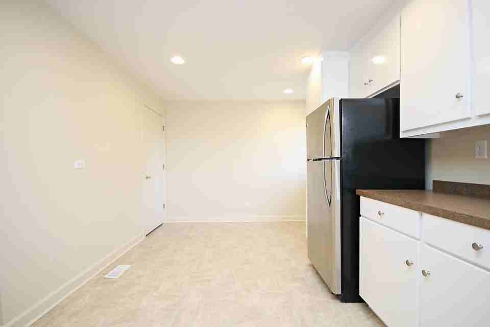 1401 Forest Ridge Rd #A - Photo 6 of 16