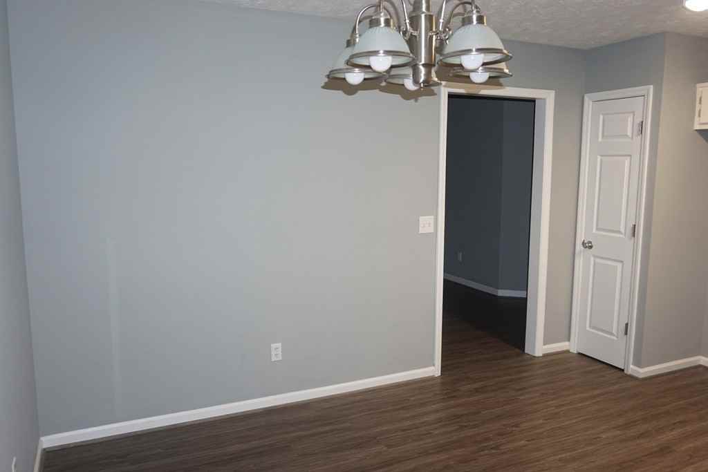 5530 Hunter Rd - Photo 4 of 9