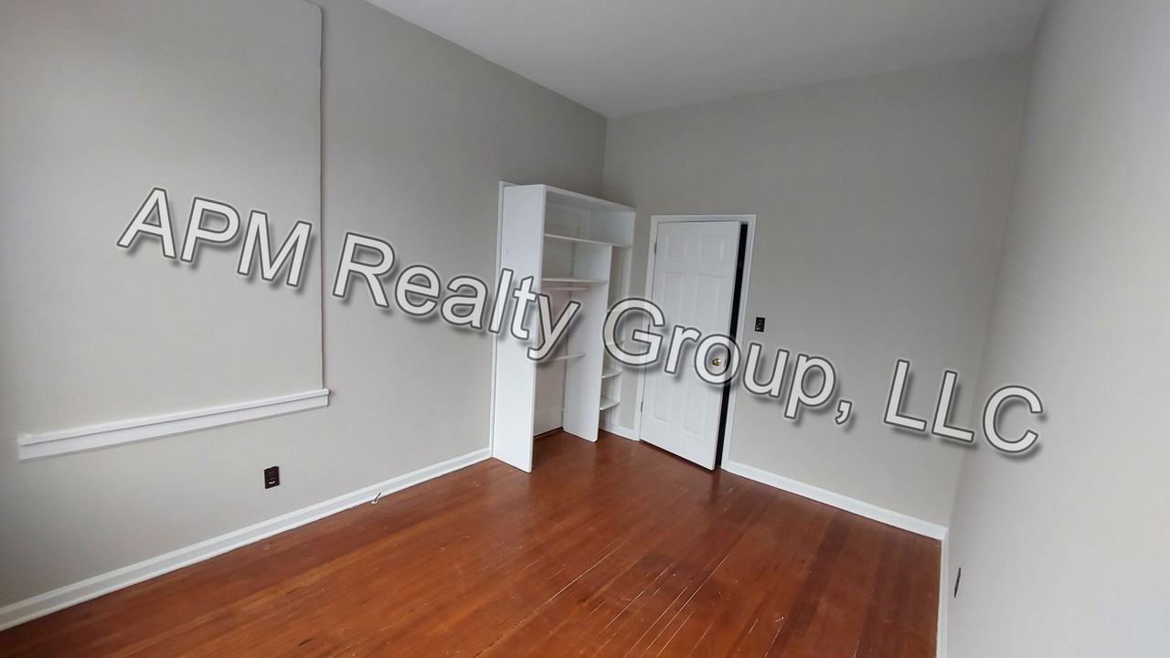 1304 Drayton St Apt C - Photo 6 of 14