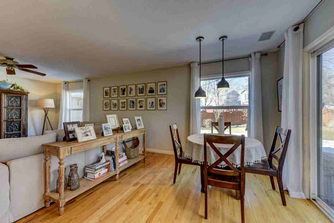 903 Jasmine Pl - Photo 6 of 37