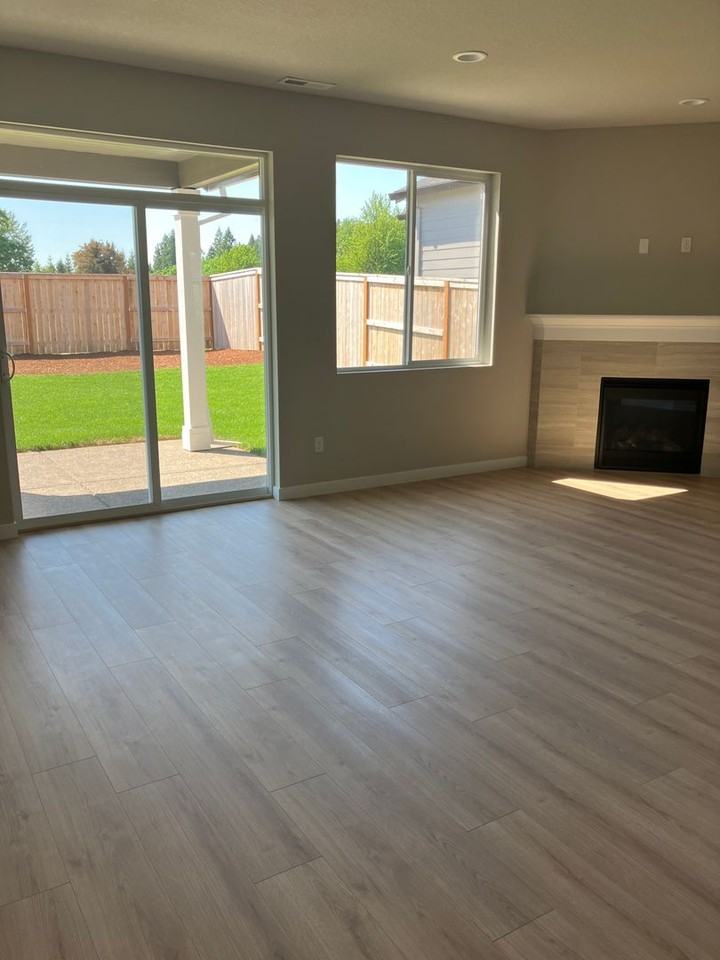 1825 N Young St - Photo 3 of 16