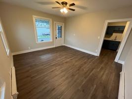 featured image of 404 Pine St