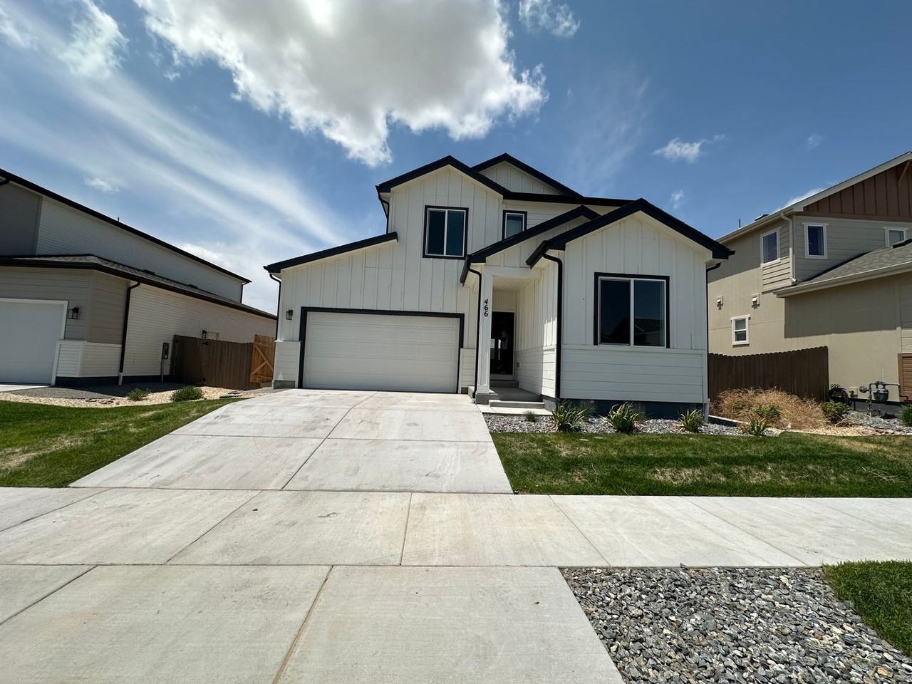 466 Indian Grass St - Photo 2 of 39