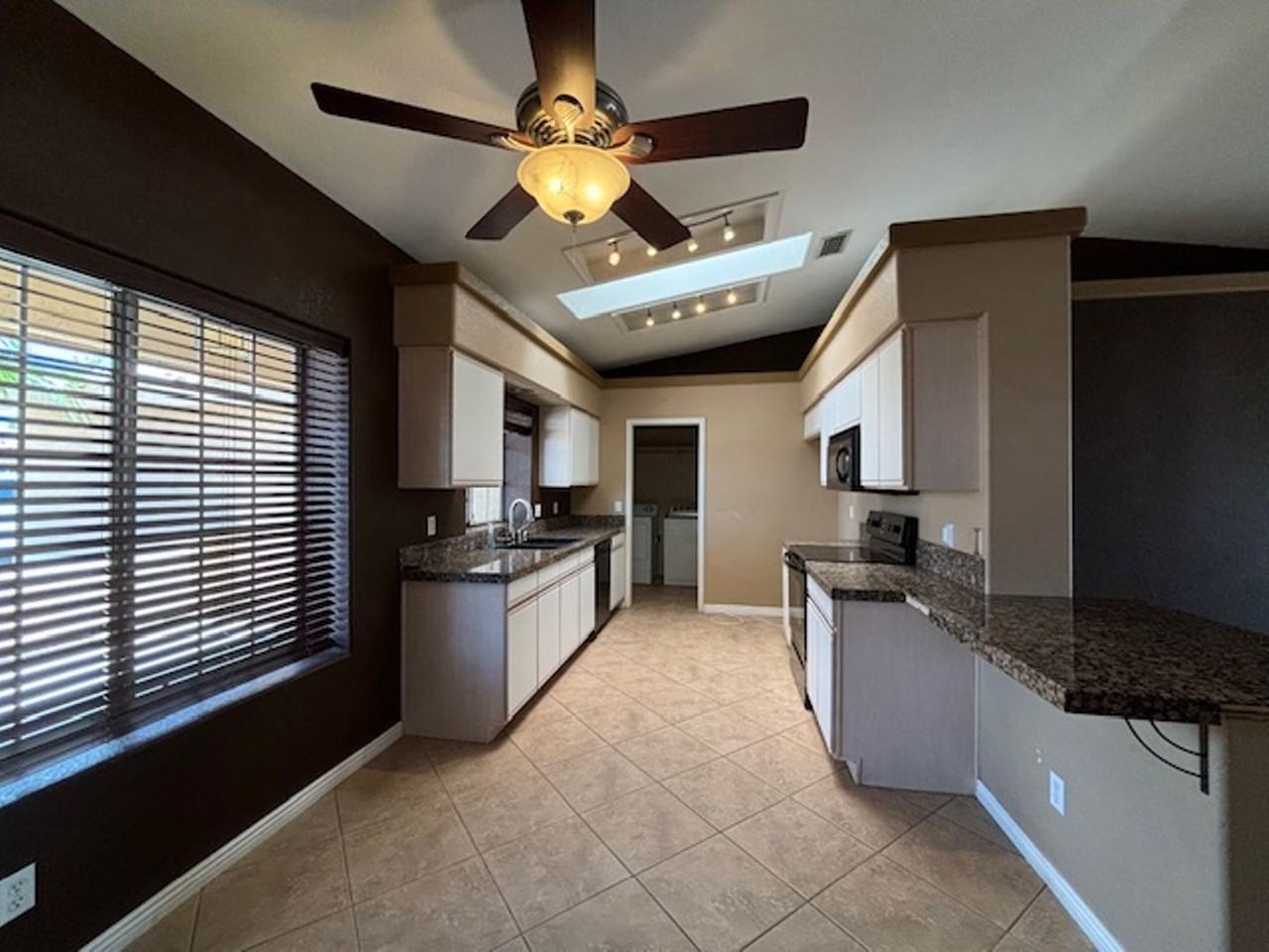 3696 Monterey Dr - Photo 3 of 14