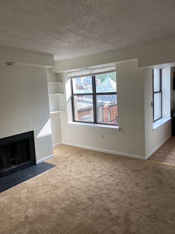 1332 21st St Nw #502 - Photo 2 of 10