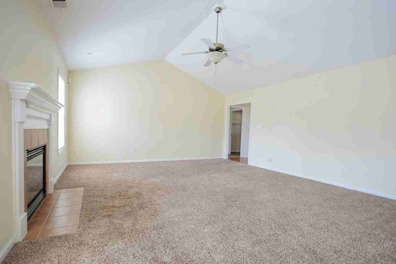 1905 Purple Dr - Photo 3 of 27