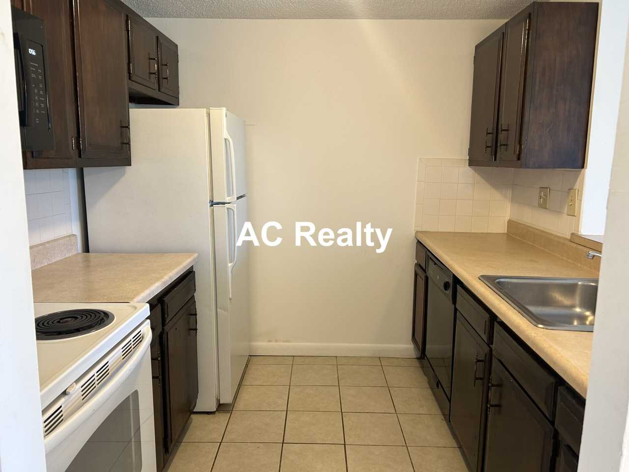 1123 Revere Beach Pkwy #504 - Photo 2 of 11