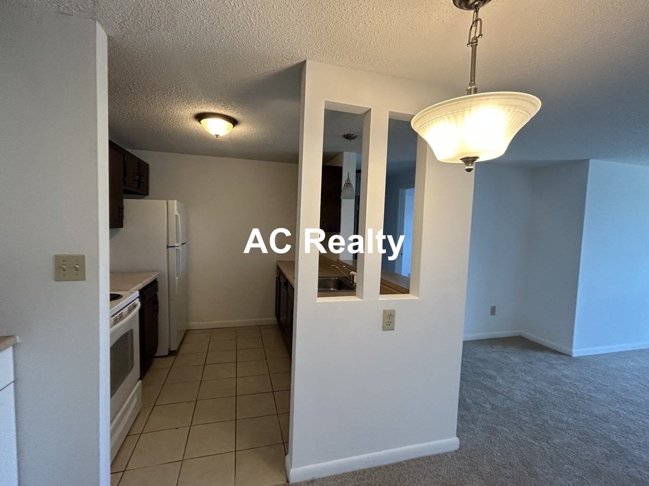 1123 Revere Beach Pkwy #504 - Photo 3 of 11