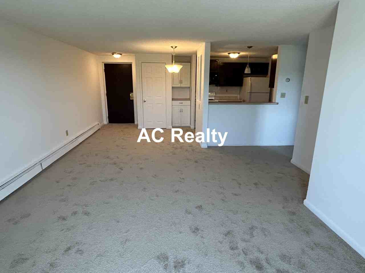 1123 Revere Beach Pkwy #504 - Photo 4 of 11