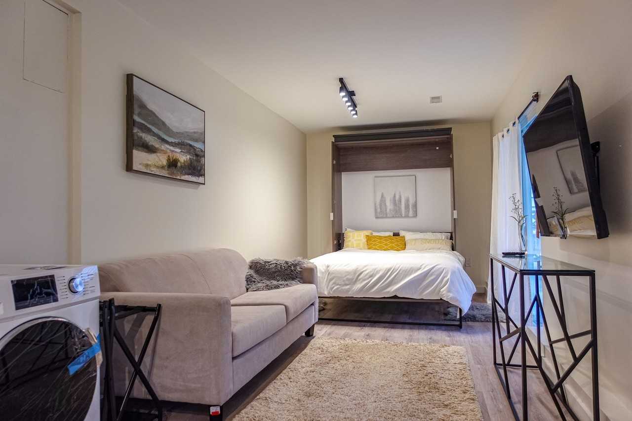 11260 Frigate Court - Photo 2 of 9