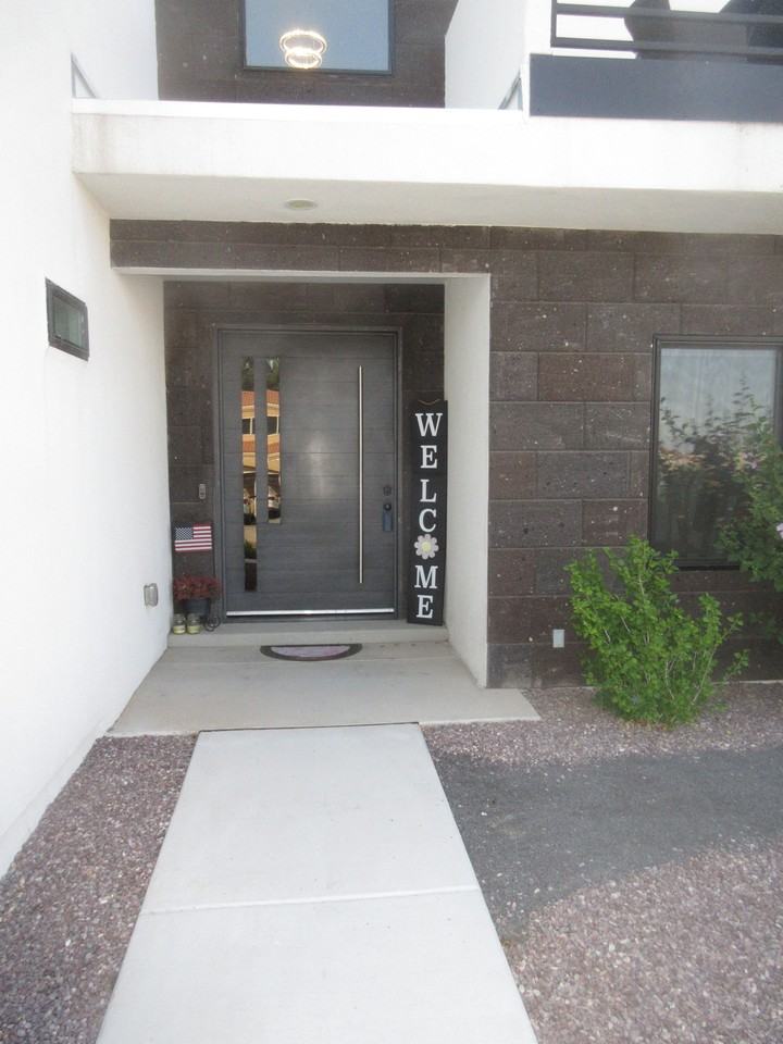 5227 Apollo Dr Nw - Photo 3 of 50