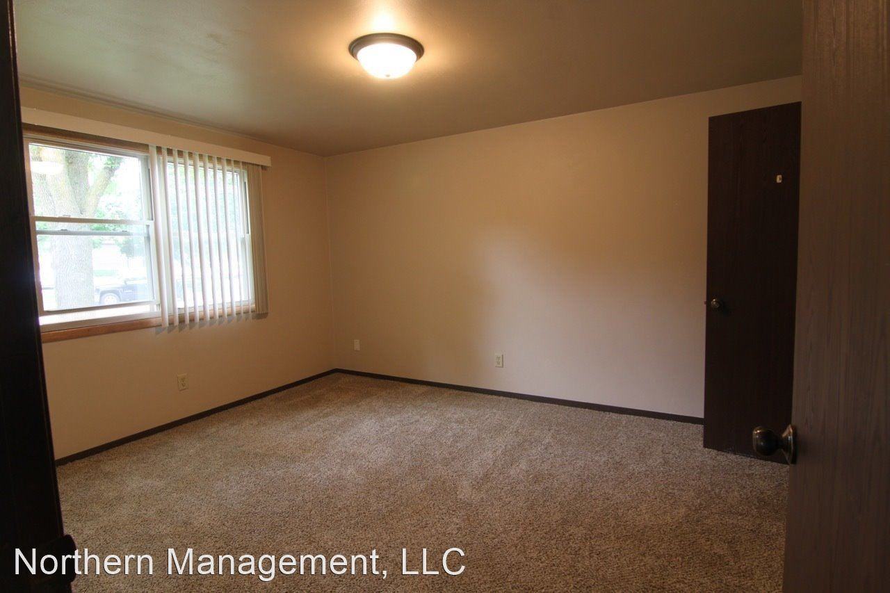 Oakview - Photo 6 of 6