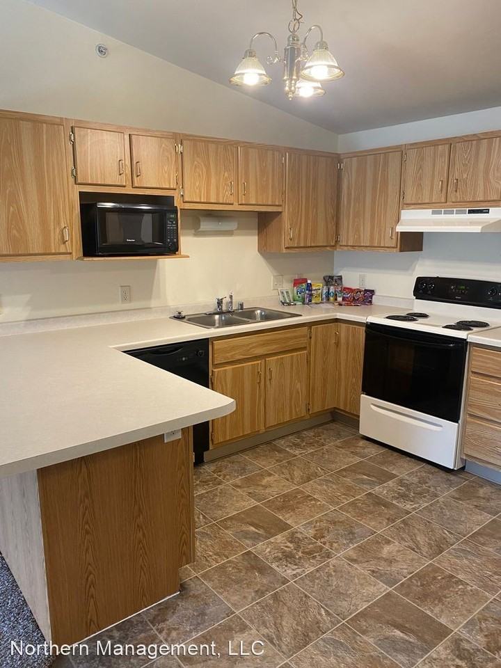 Schindler - Photo 2 of 50