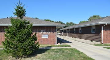 featured image of 1500 West Anthony Drive