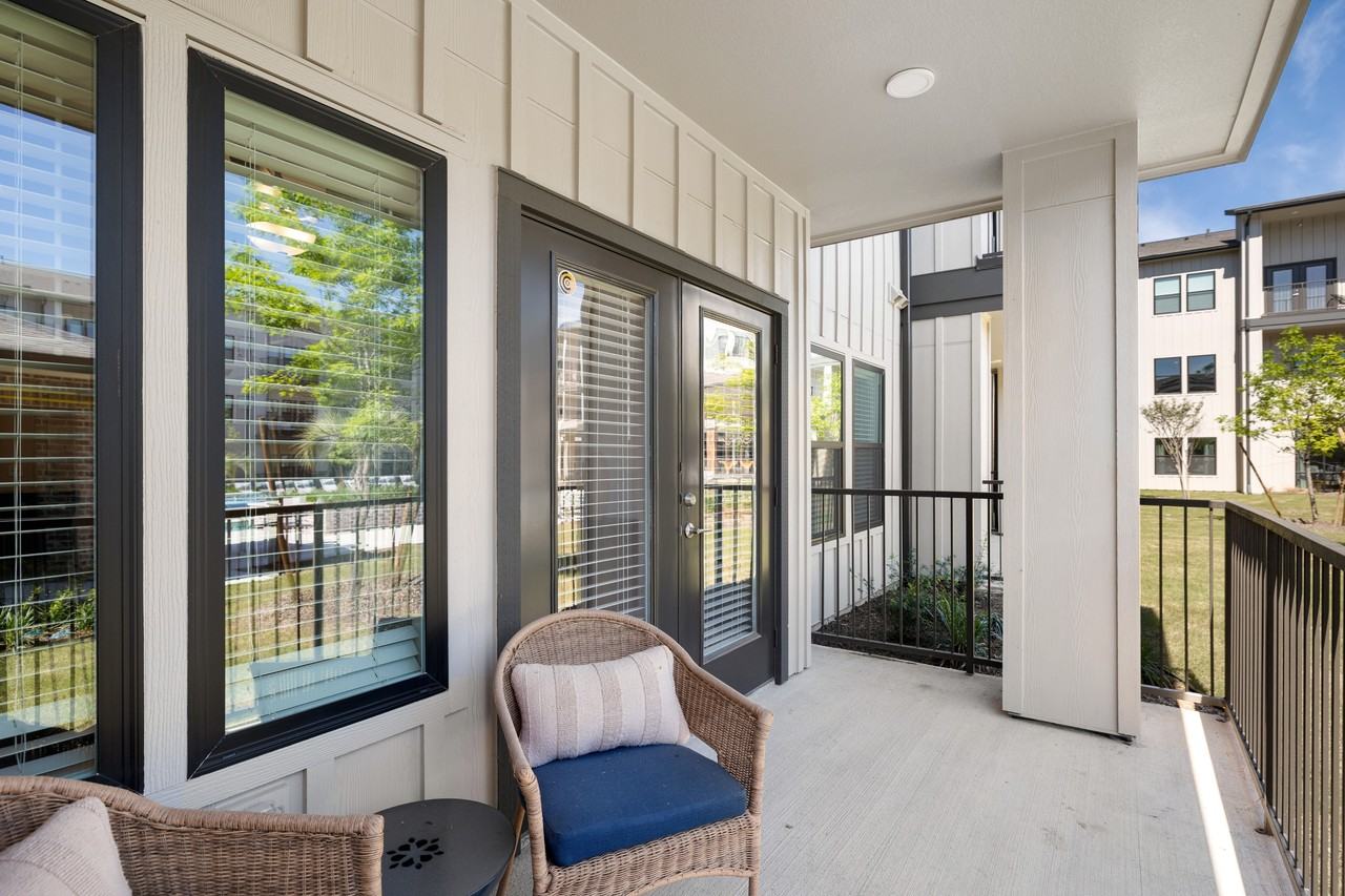 The Strake at Grand Central - Photo 7 of 21