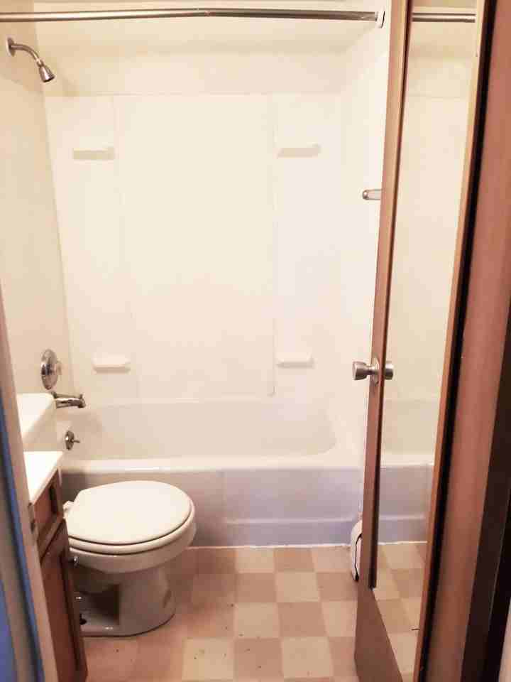 502 E Main St - Photo 3 of 15